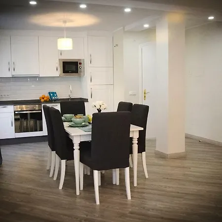 Luxury 2-bed With Big Terrace In With Outdoor Pools In Calahonda *