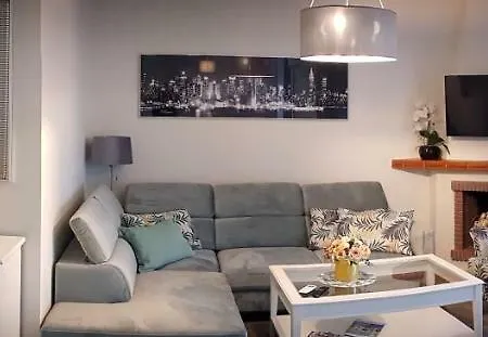 Luxury 2-bed With Big Terrace In With Outdoor Pools In Calahonda * Sitio de Calahonda